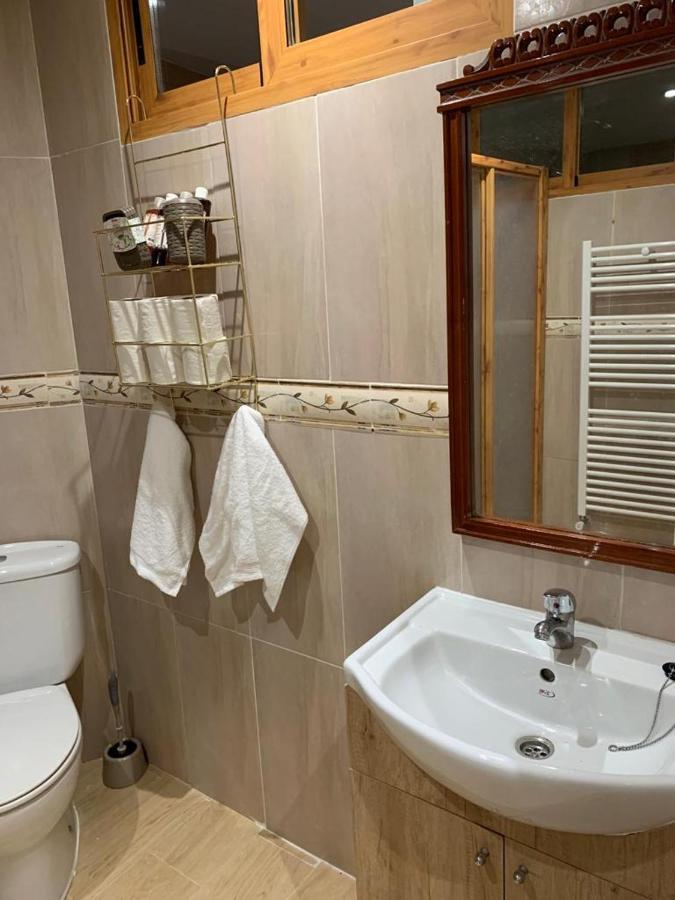 Hoster Egypt Verona Centro De โตเมโญโซ ภายนอก รูปภาพ